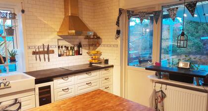 Spacious holiday apartment on picturesque Hönö | SE08073