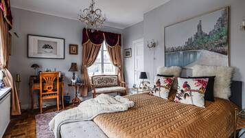4 bedrooms, free WiFi