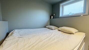 2 bedrooms, free WiFi