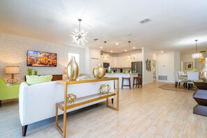 Villa | 4 bedrooms, desk, Internet - Luxurious 4Bd Villa Private Pool Spa Champions Gate Resort 9021 (Davenport)