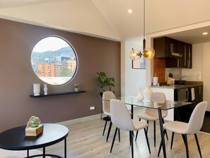2 bedrooms, Internet - w Trendy 2BR w Spectacular View in Chapinero (Bogotá)
