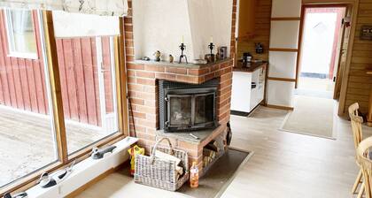 Cozy cottage close to the sea and fine sandy beaches east of Löttorp | SE04047