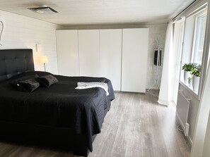 2 chambres, fer et planche à repasser, Wi-Fi gratuit