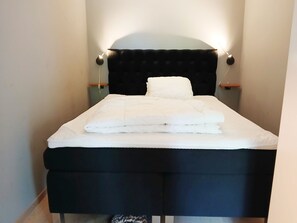 アイロン / アイロン台、WiFi (無料)