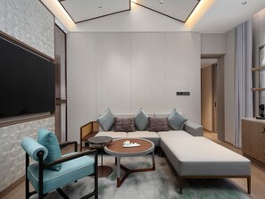 Deluxe Room, 1 King Bed with Sofa bed (River and Sky Pavilion)