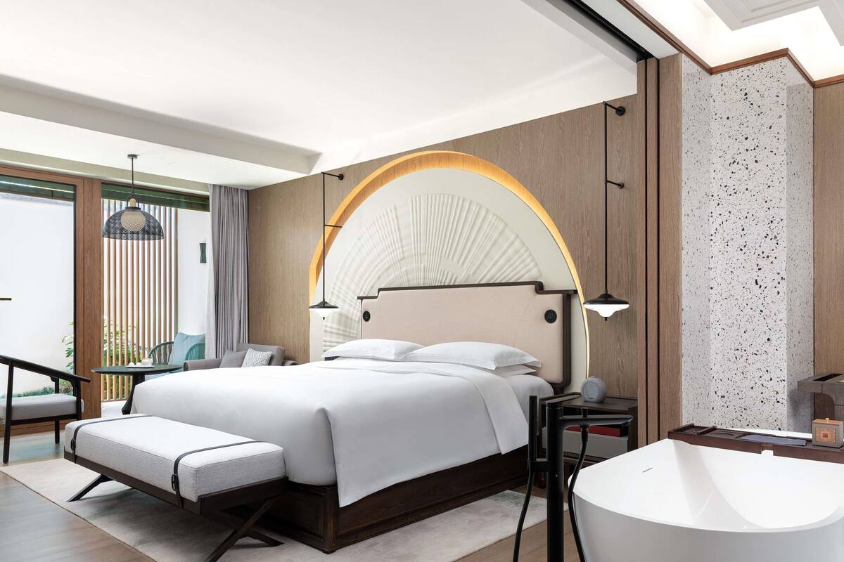 Quarto, 1 cama King, vista para o jardim (Courtyard)