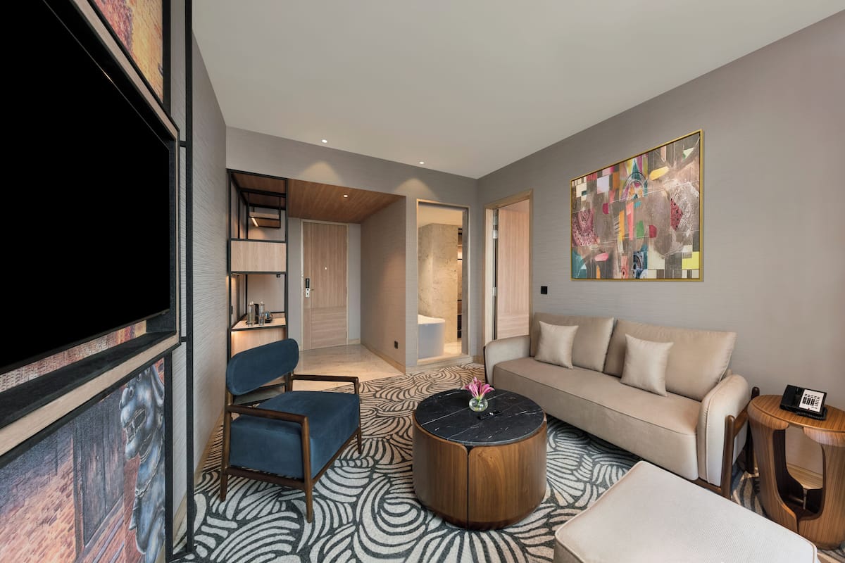 Privilege, Suite, 1 King Bed | Private kitchen | Coffee/tea maker, electric kettle