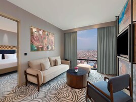 Privilege Suite with Airport Transfer,MiniBar,20% Discount on all hotel services | Minibar, in-room safe, desk, laptop workspace