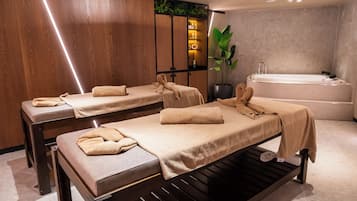 Sauna, steam room, Turkish bath, body treatments, aromatherapy