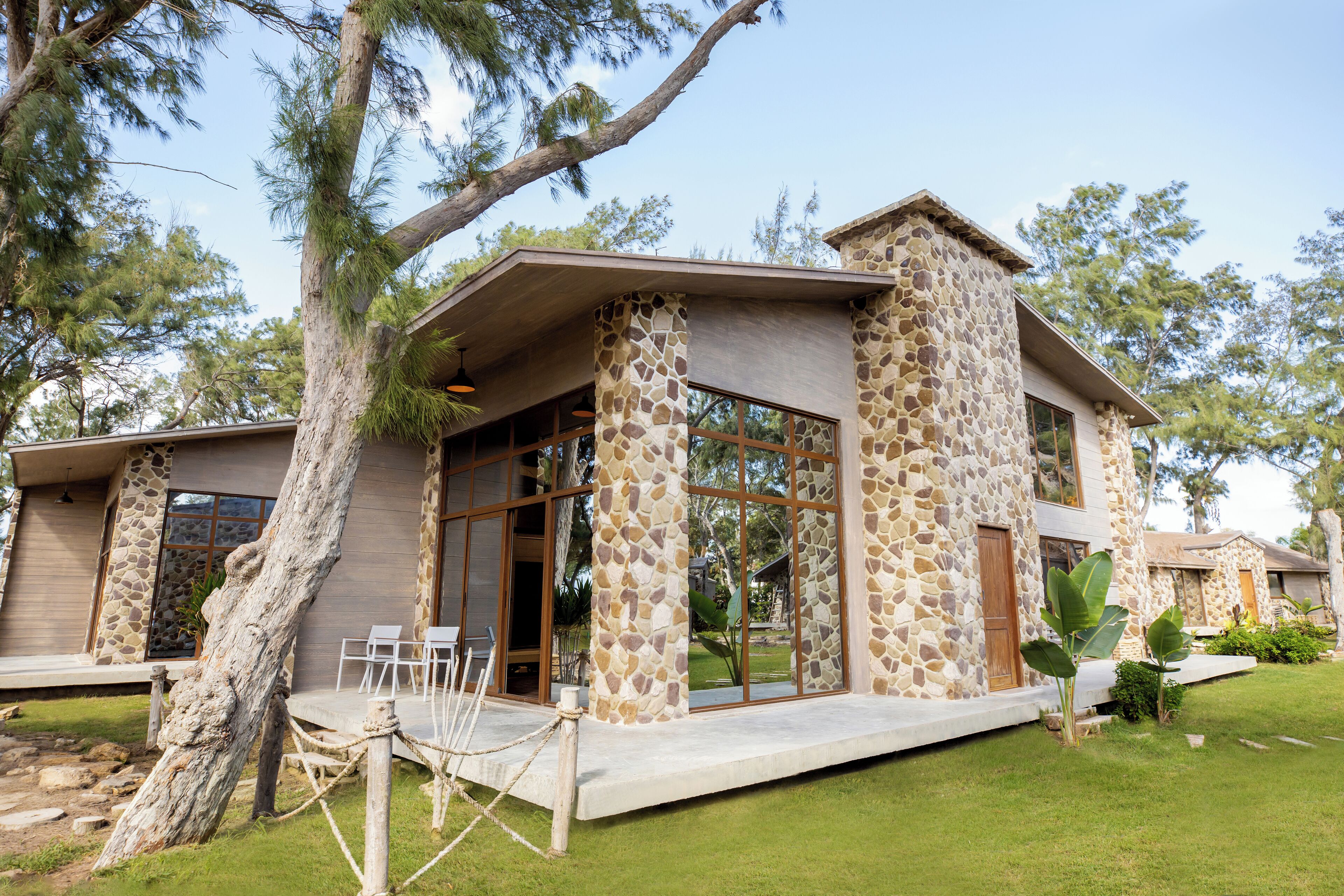 Bungalow, 3 habitaciones | Vista al jardín
