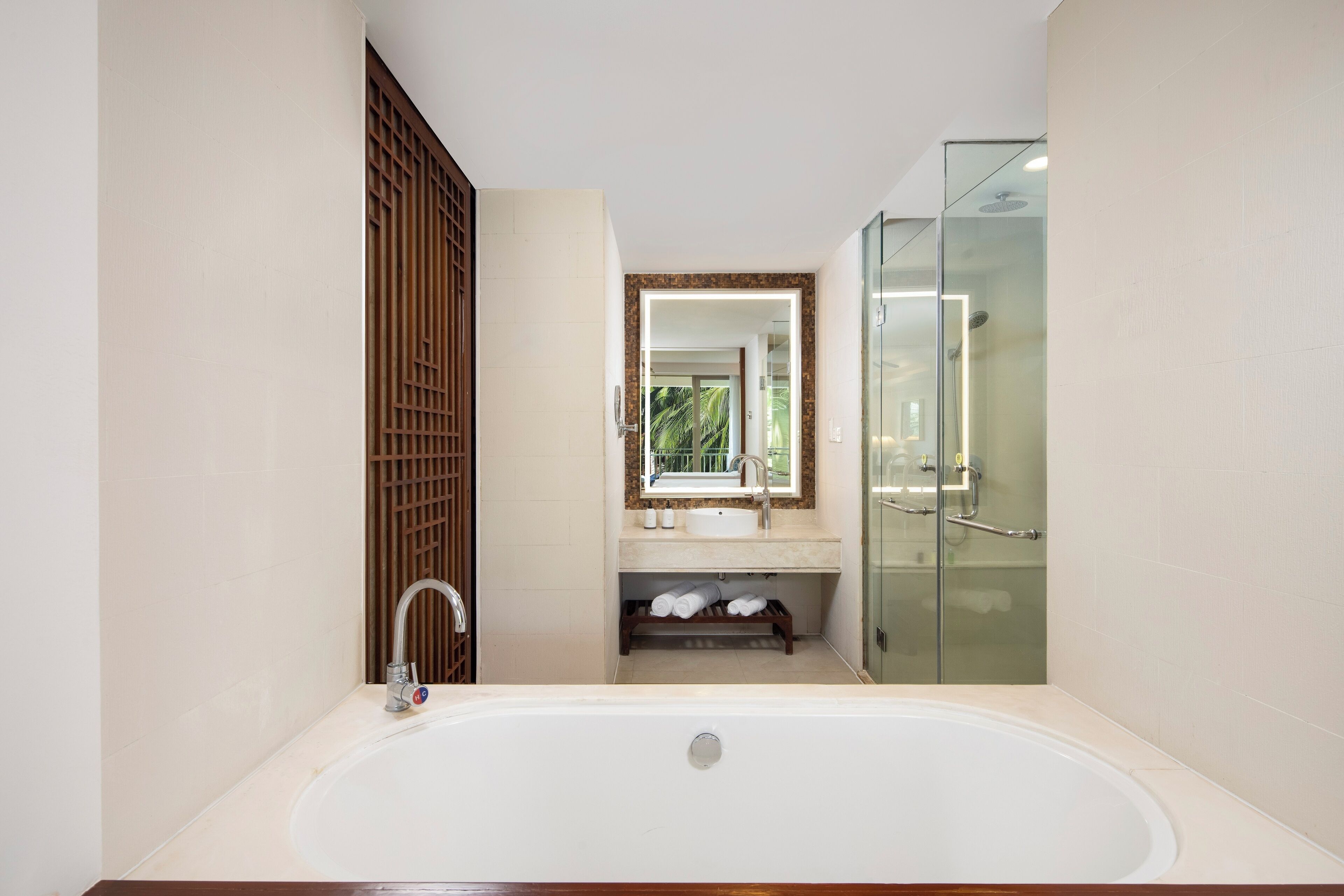 Photo - Swissôtel & Spa Sanya Yalong Bay