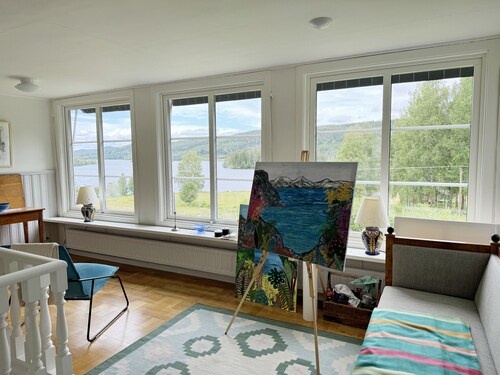 Große schöne Villa mit Blick auf Lidsjön SE18030