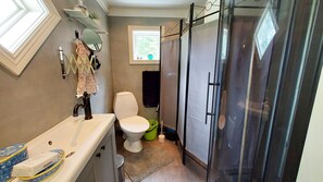 Shower, hair dryer, towels - Charming Golftorpet in Mjölby | SE10021 (Mjölby)
