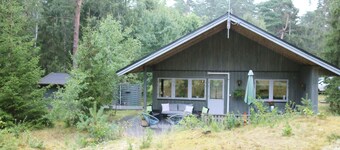 Wonderful cottage near the Baltic Sea with lovely beach and nice baths | SE01076