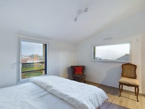 3 bedrooms, WiFi