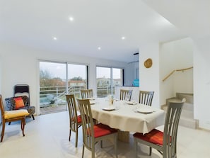 Dining - 350m from the beach, house for 7 with a pool (Bretignolles-sur-Mer)