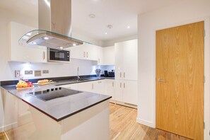 Comfort Duplex | Private kitchen - Hybrid Resi Greenwich (London)