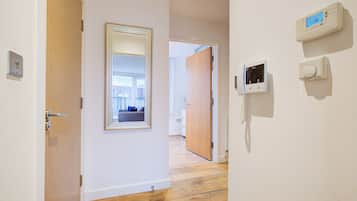 Comfort Apartment, Balcony, City View