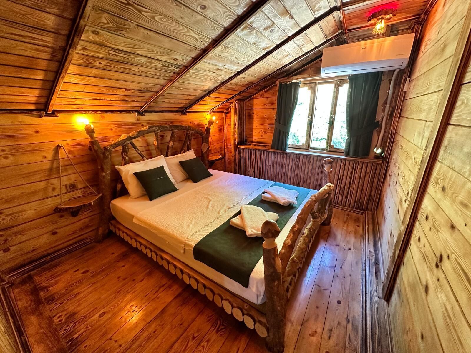 豪華三人房 | 熨斗/熨衣板、免費無線上網