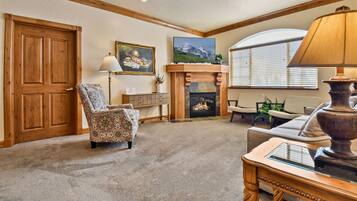 Villa, 1 Bedroom | Living area