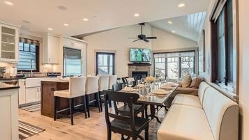 Ferienhaus, 4 Schlafzimmer | Speisen