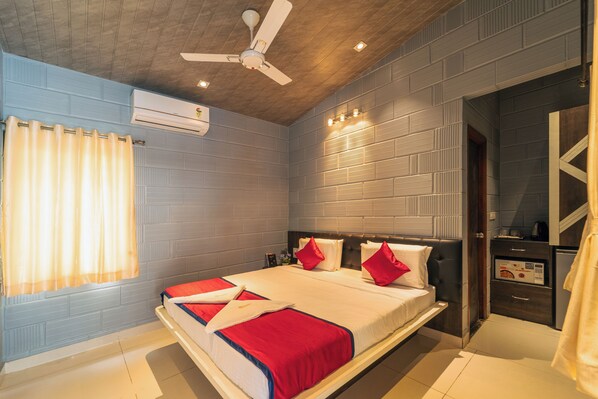 Căn hộ Cao cấp | Phòng cách âm, bàn ủi/dụng cụ ủi quần áo 