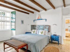 2 chambres, fer et planche Ă repasser, accĂšs Ă Internet, literie fournie