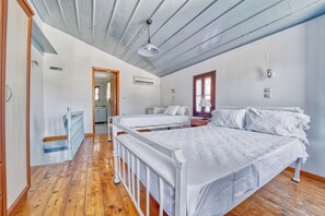 2 chambres, fer et planche Ă repasser, Wi-Fi gratuit, draps fournis