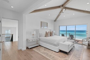 5 chambres, fer et planche à repasser, Wi-Fi gratuit, draps fournis