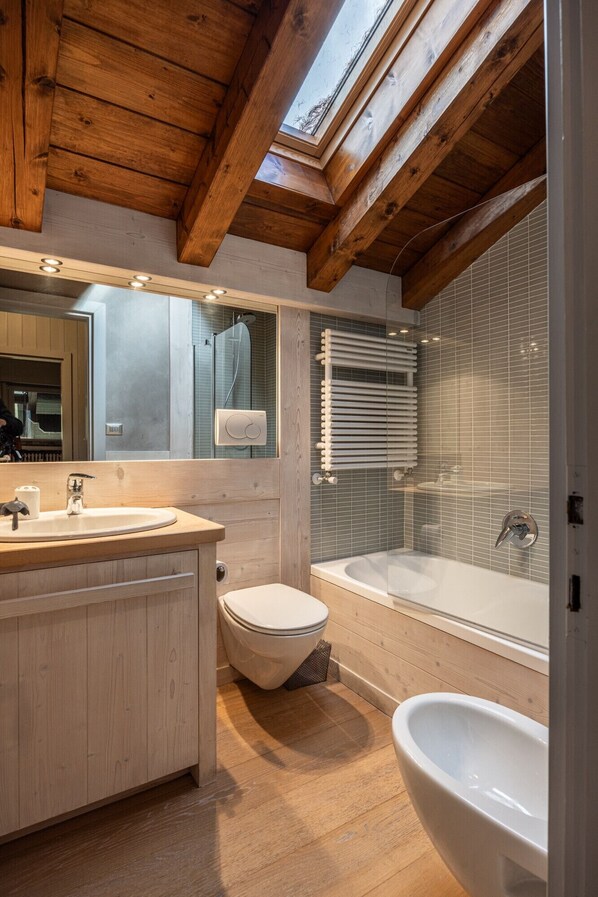 Hair dryer, towels - Casa Funivia, Casa Funivia, close to the center and the cableway (Cortina d´Ampezzo)