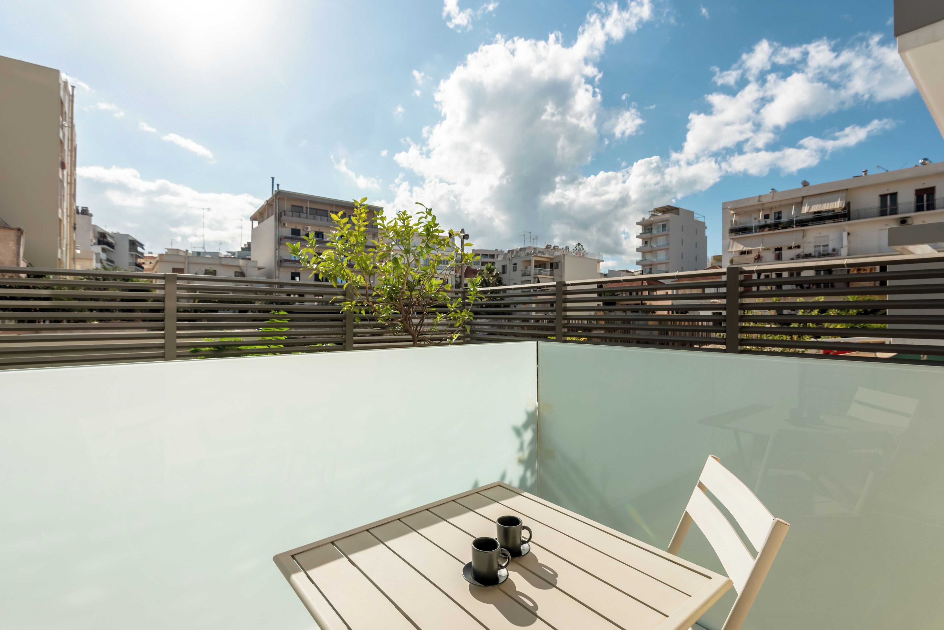 家庭公寓, 花園景 | 露台/庭院