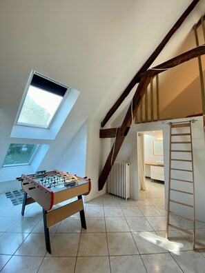 Spielezimmer