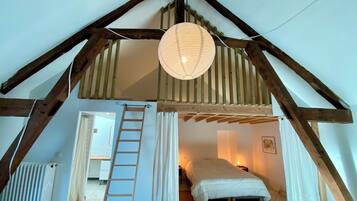 8 makuuhuonetta, silitysrauta/-lauta, Wi-Fi, vuodevaatteet