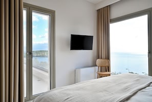 Grand Villa, Balcony, Sea View | 2 bedrooms, premium bedding, down comforters, memory foam beds