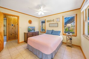 4 bedrooms, free WiFi, bed sheets - Oceanside 4BR in Frisco with Hot Tub and Game Room (Frisco)