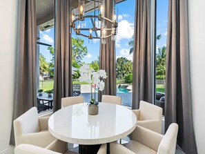 Interior - Luxurious 6-Bedroom Villa with Pool & Games (Parkland)