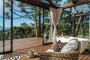 Deluxe-Ferienhütte, Bergblick | Wohnbereich