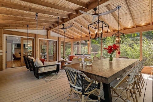 Lakeside Home With 40 FT of Private Beach!