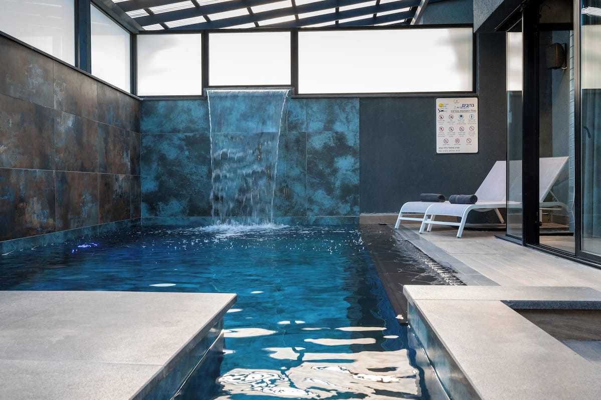 Suite de lujo, vista a la alberca | Alberca privada