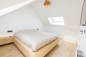 5 chambres, fer et planche à repasser, accès Internet