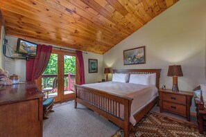 3 quartos, escrivaninha, Wi-Fi de cortesia, roupa de cama