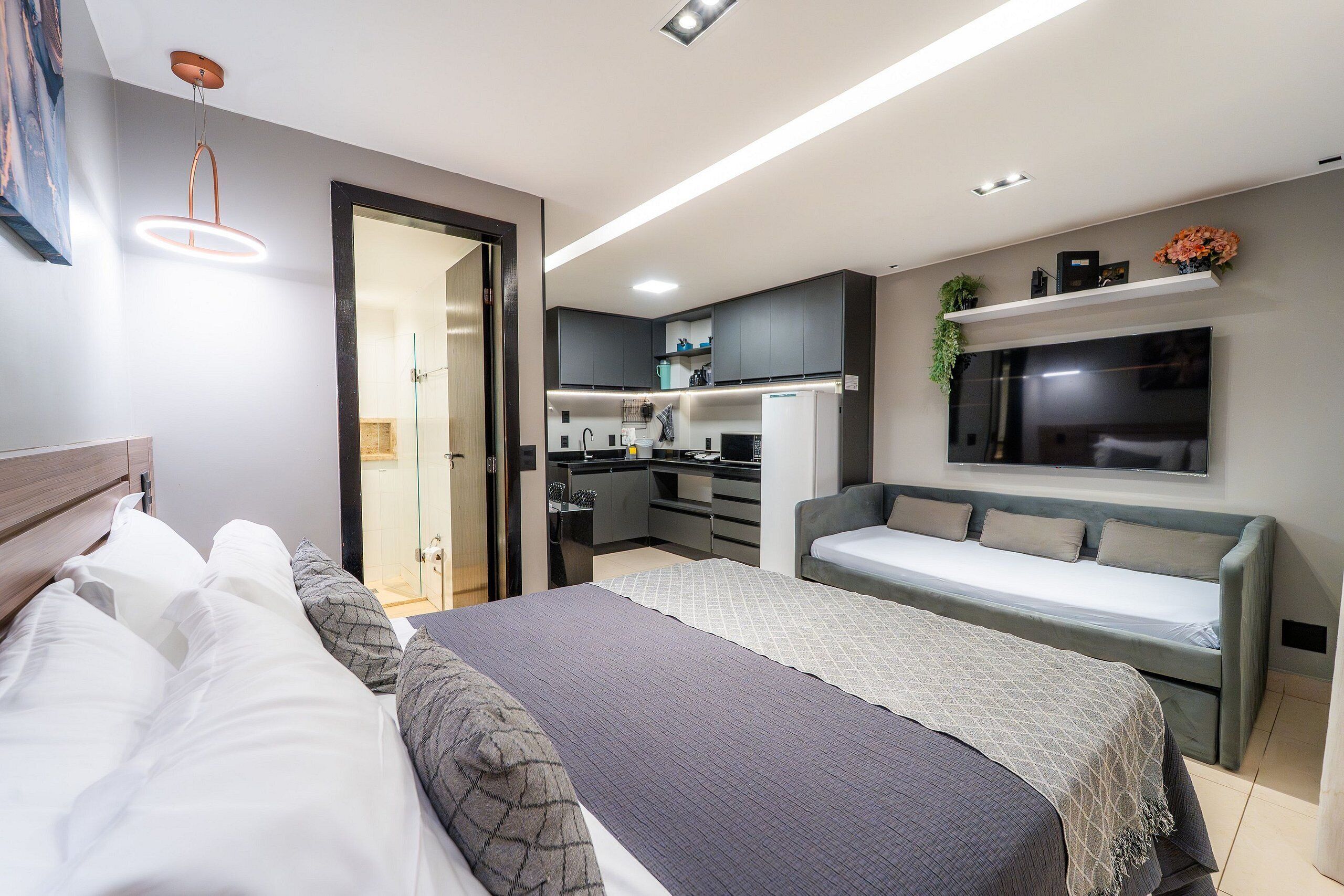 Apartment | Verdunkelungsvorhänge, Bügeleisen/Bügelbrett, kostenloses WLAN