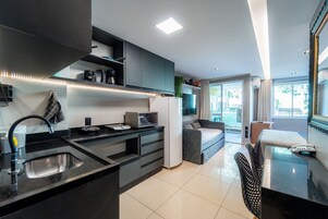 Apartamento | Cocina privada | Utensilios de cocina
