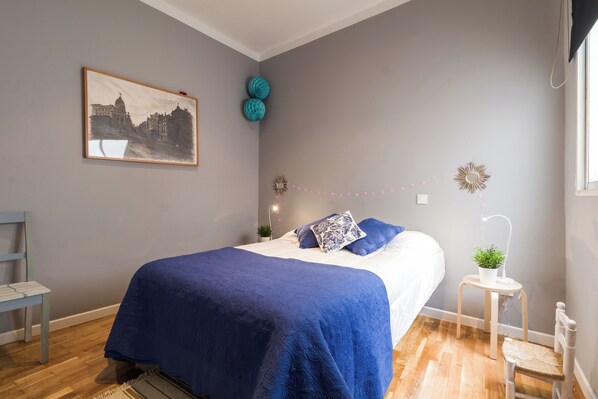 1 quarto, ferros/tábuas de passar roupa, Wi-Fi, roupa de cama