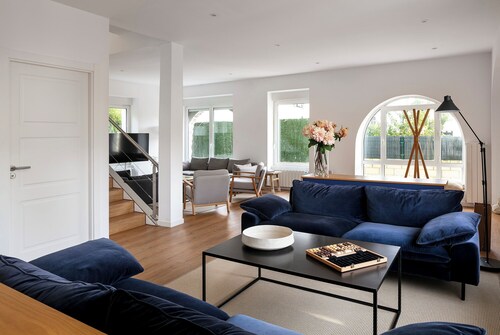 Villa Alaia, Villa Alaia, quiet luxury