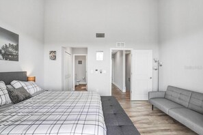 2 makuuhuonetta, Wi-Fi, vuodevaatteet