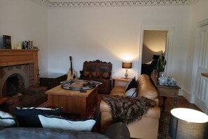 Smart TV, DVD player, books, video library - Magdalena B&B Suite in traditional Victorian House,  Lounge, bedroom & ensuite (Monkton)