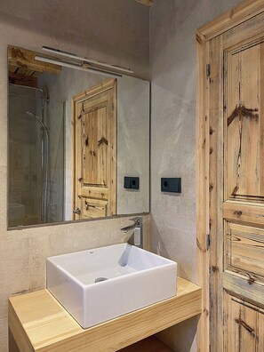Hair dryer, towels - Pleta Baqueira Luxe 10 by FeelFree Rentals (Baqueira)