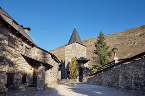 Esterni
