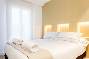 2 bedrooms, iron/ironing board, travel crib, WiFi